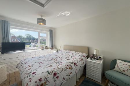 bed 1