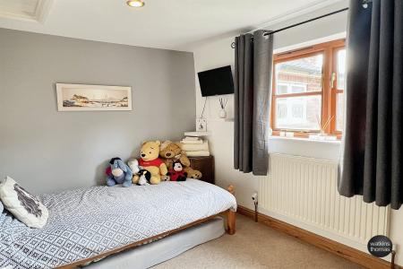 bed 3