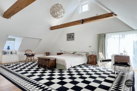 bed 1