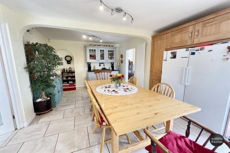 kitchen breakfast room