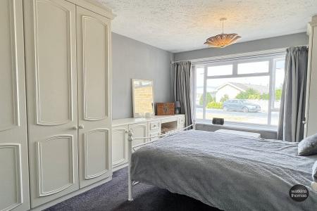 bed 1