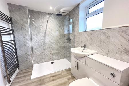 ground floor shower room