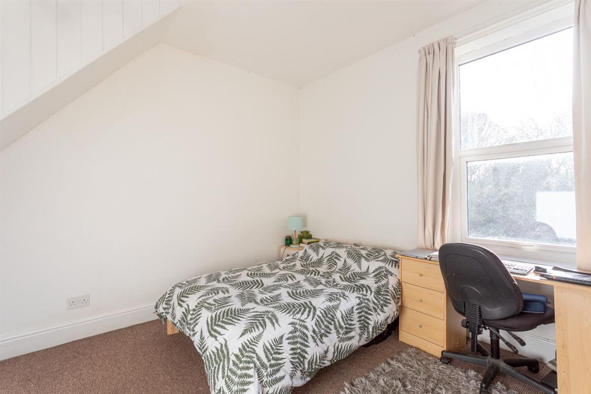 2 bedroom Terraced House for sale in Harrogate