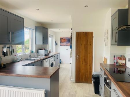 NEW KITCHEN 2.jpg