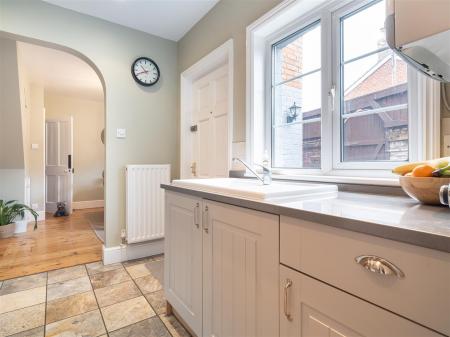 45 Malmesbury Road-33.jpg