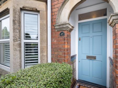 45 Malmesbury Road-46.jpg