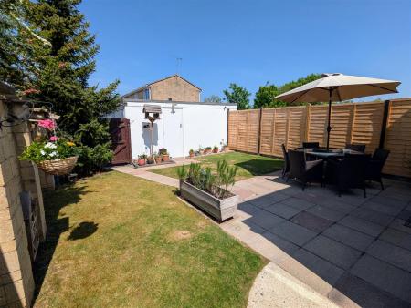 12 Garden 1.jpg