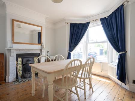 60 Audley Road-1.jpg