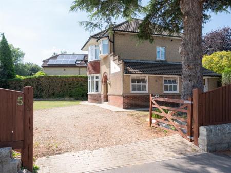 5 Bristol Road-14.jpg