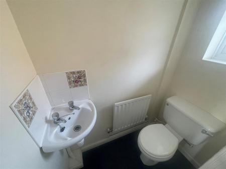 Toilet.jpg