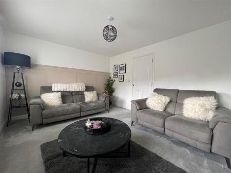 Sitting Room 2.jpg