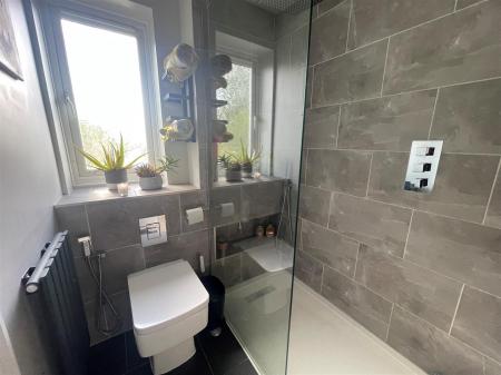 En suite.jpg