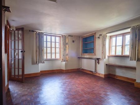 67 & 68 Kington St Michael-51.jpg