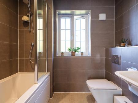 31 Studley Gardens-50.jpg