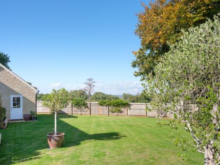 31 Studley Gardens-27.jpg