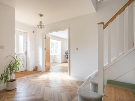 31 Studley Gardens-6.jpg