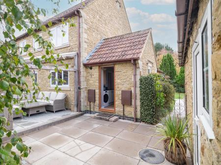 18 Chevral Close-50.jpg