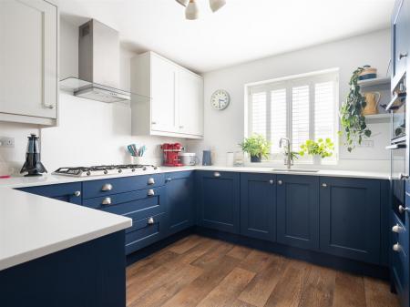 2 Chandlers Mews-44.jpg