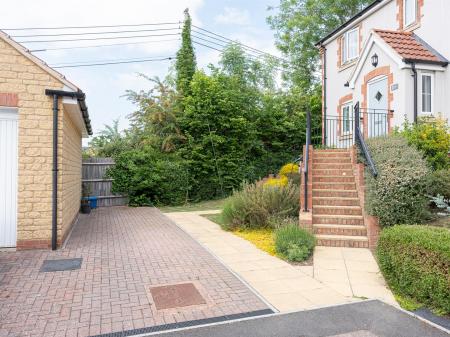 2 Chandlers Mews-21.jpg