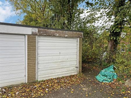 Garage En-Bloc