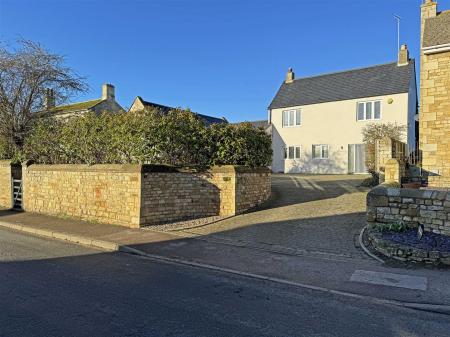 High Street, Ketton