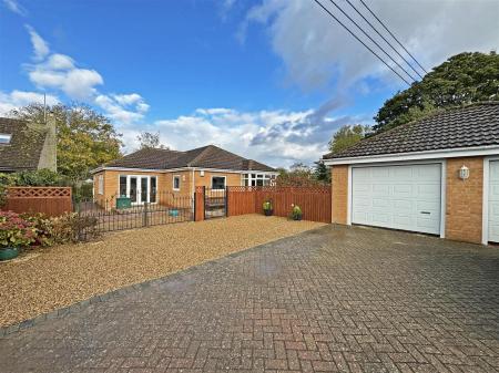Peakirk Road, Deeping Gate - Garage & Parking