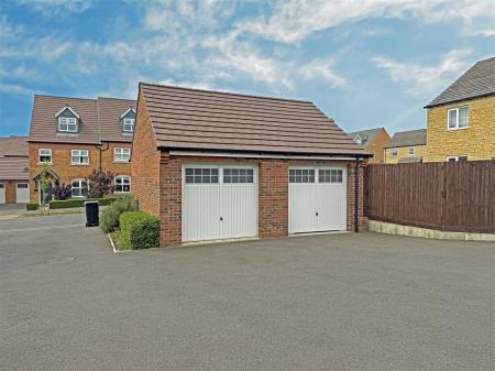 Single Garage
