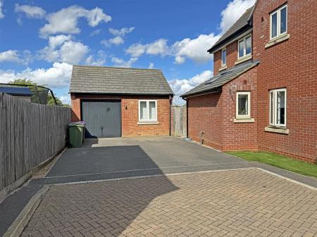 Driveway & Garage