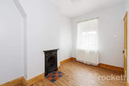 28_Eaves_Lane_gwi_52