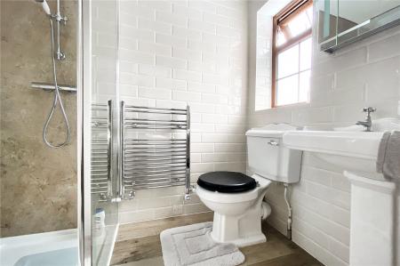 Ensuite 2