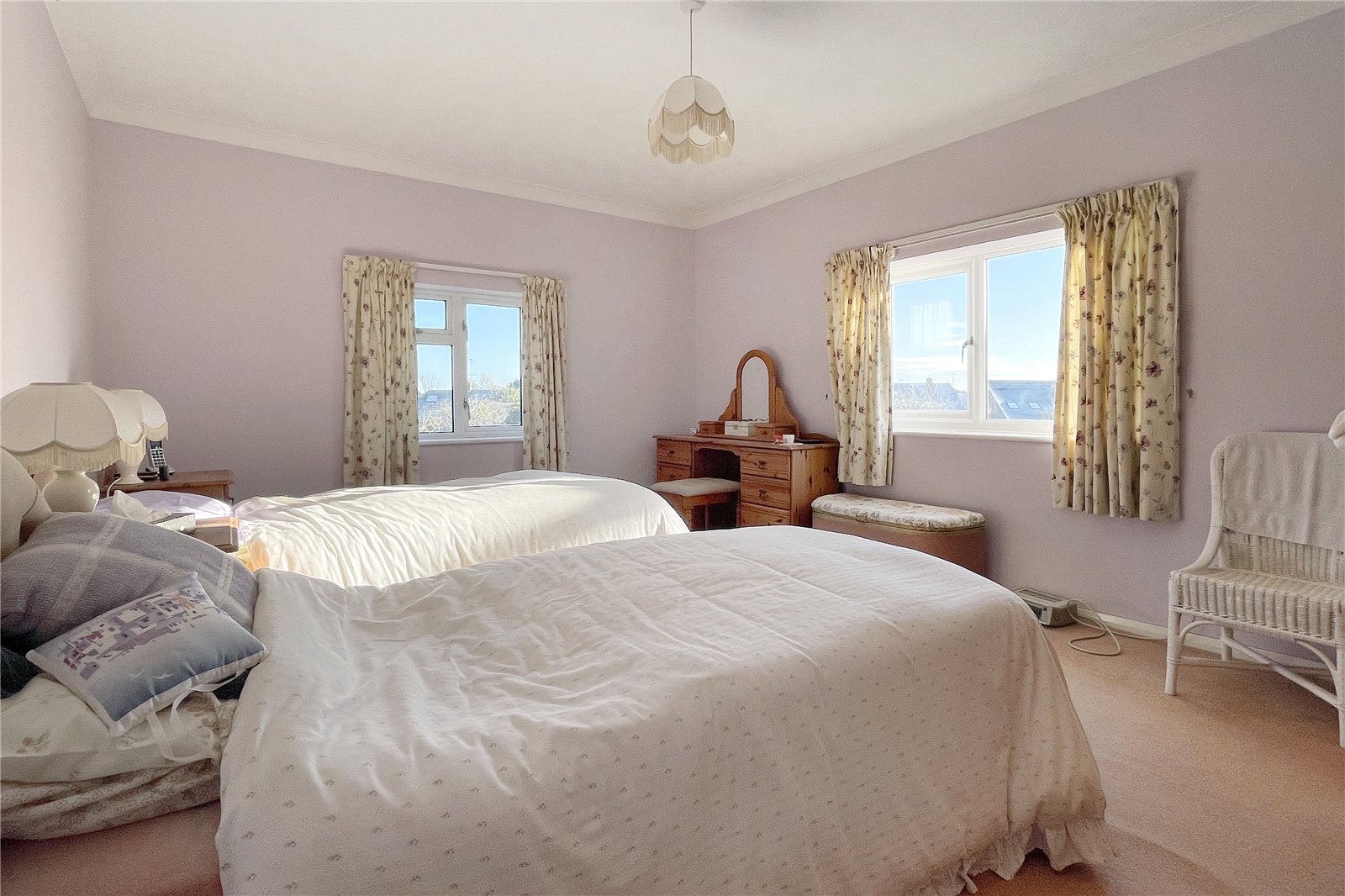 5 bedroom House for sale in Littlehampton