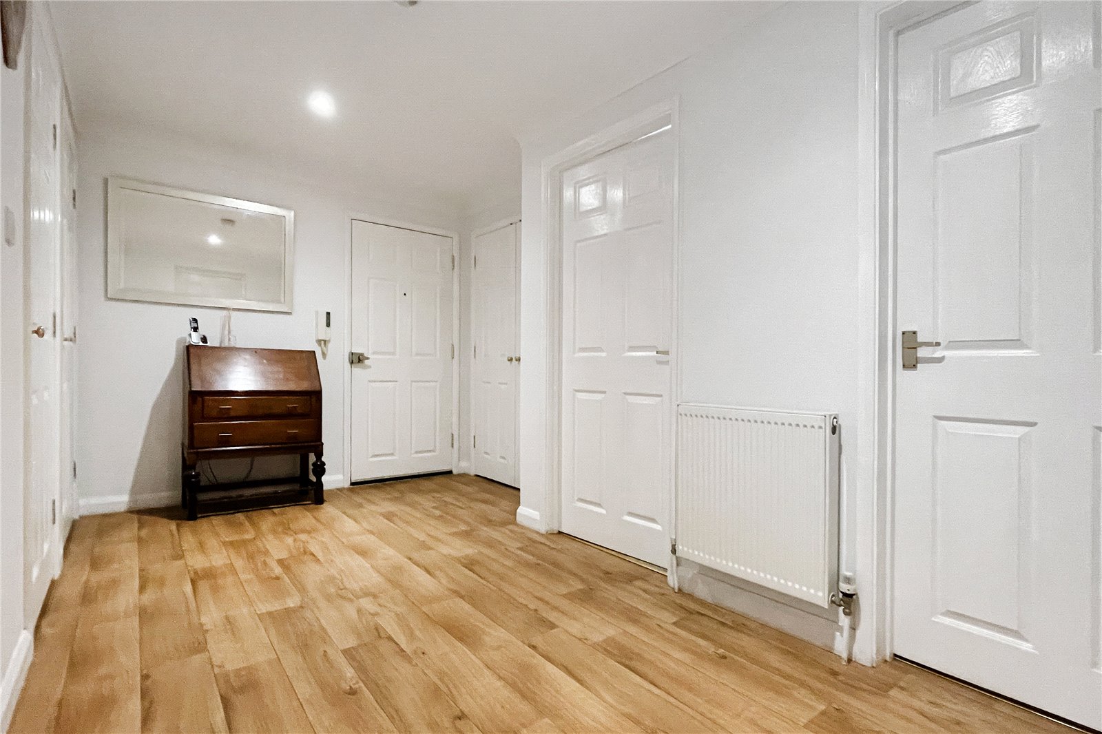 2 bedroom Apartment for sale in Littlehampton