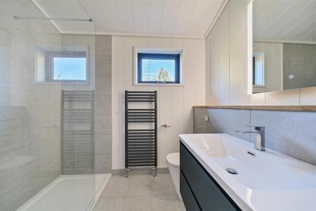 Lodge Shower Room.jpg