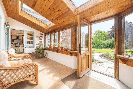 Ludd House Garden Room.jpg