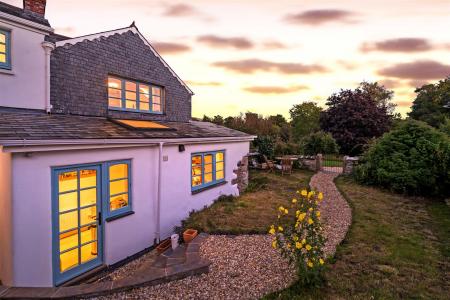 Ludd House Twilight 6.jpg