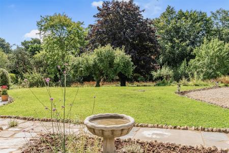 Ludd House Garden.jpg