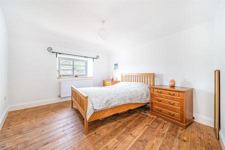 Ludd House Bed 2.jpg