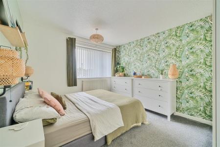 Savery Bed 1.jpg