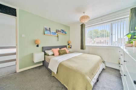 Savery Bed 1..jpg