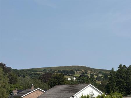 Crescent Gdns Viewcm1.jpg