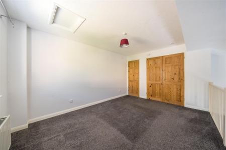 Barn Close Bedroom.jpg