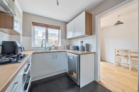 Julian Kitchen Dining.jpg