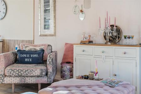 Pinehurst Sitting.jpg