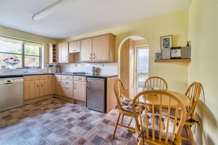 Penbar Kitchen Breakfast.jpg