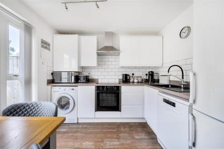 Edgemill Kitchen.jpg