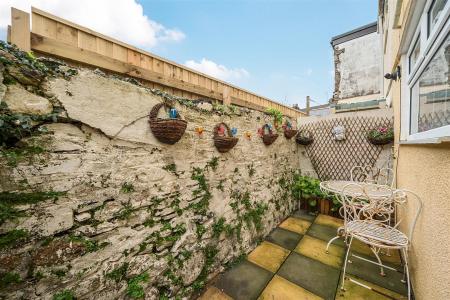 Clare St 26 Courtyard.jpg