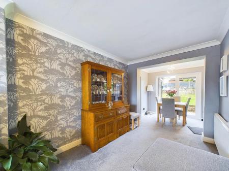 Open Plan Living/Dining Room