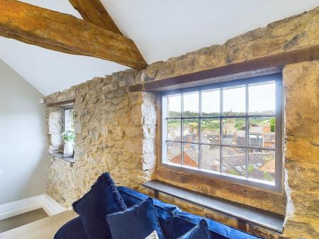 Open Plan Kitchen/Living Area