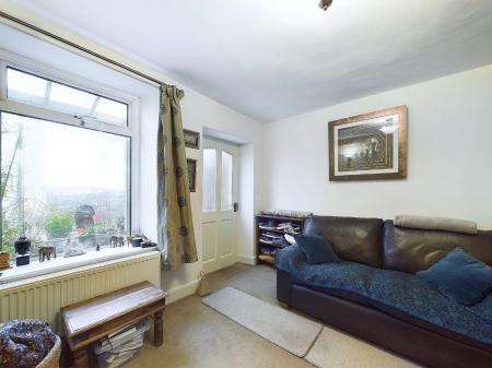 CAM03810G0-PR0188-STILL007.jpg