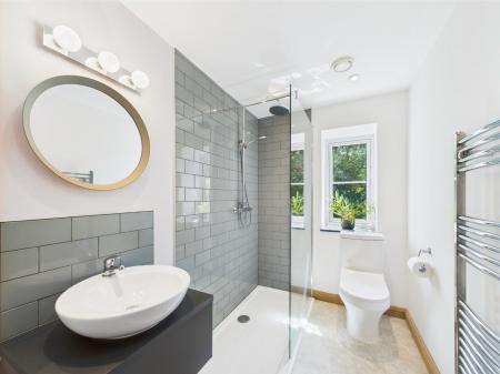 Ensuite Shower Room